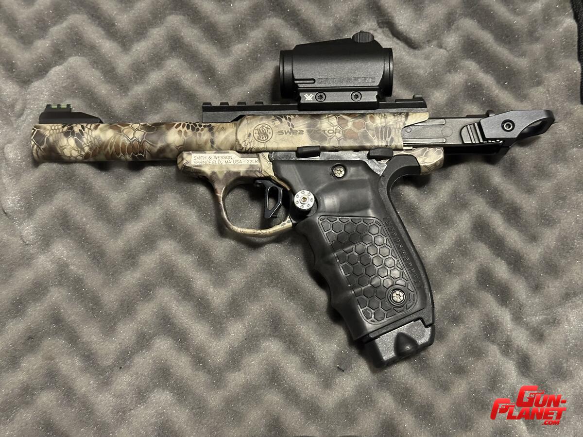 Smith & Wesson Victory sw22 