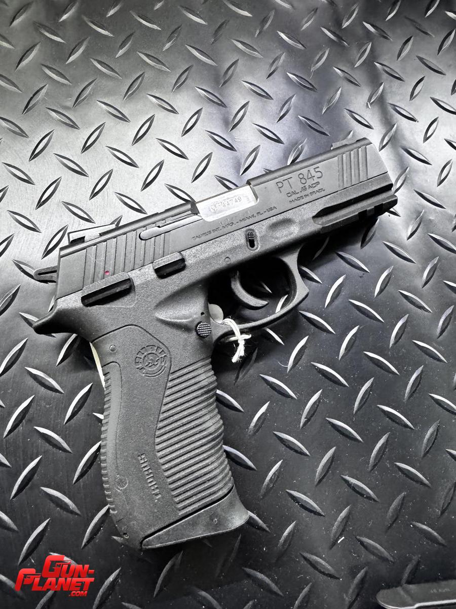 Taurus PT 845 A ESTRENAR