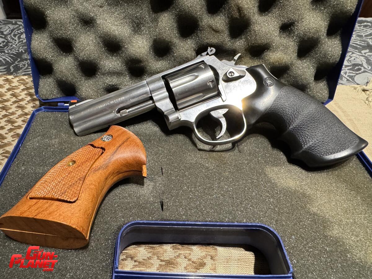 Smith & Wesson 686