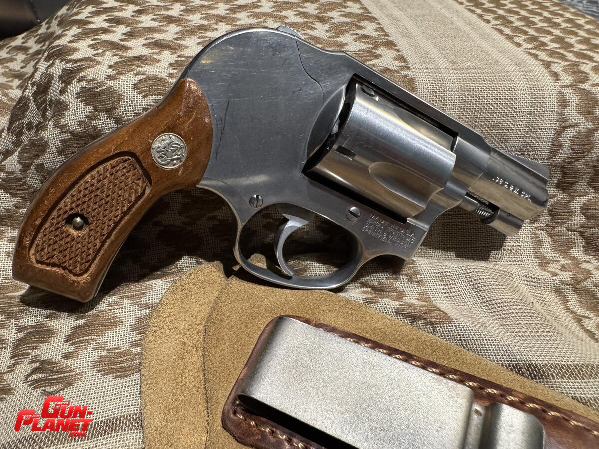 Smith & Wesson Model 649-1