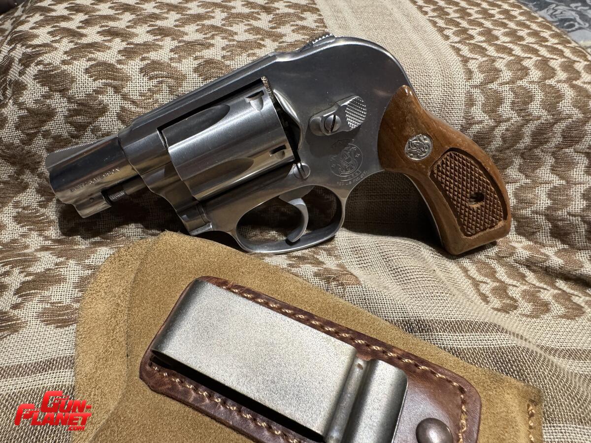 Smith & Wesson Model 649-1