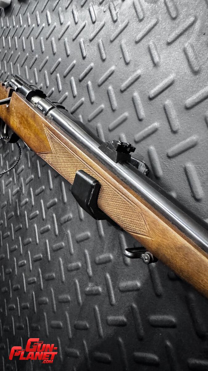 Zastava CZ99 a estrenar