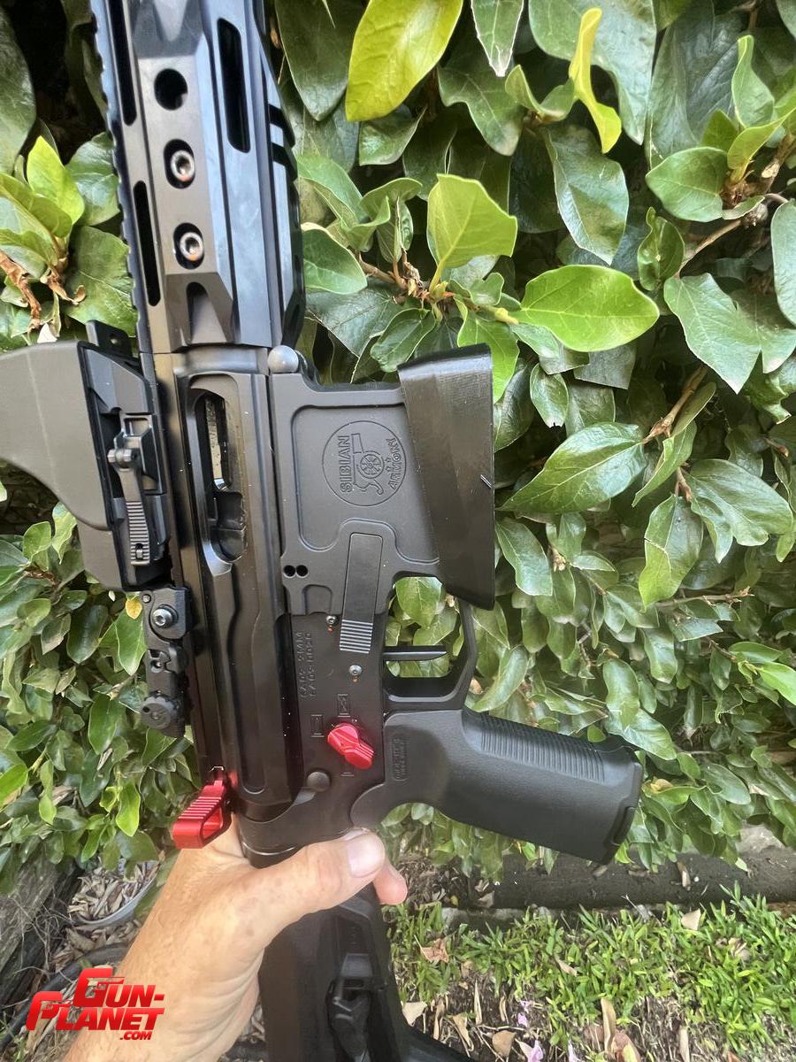  Embudo magwell para Sibian SA09 (de cargadores de Scorpion)