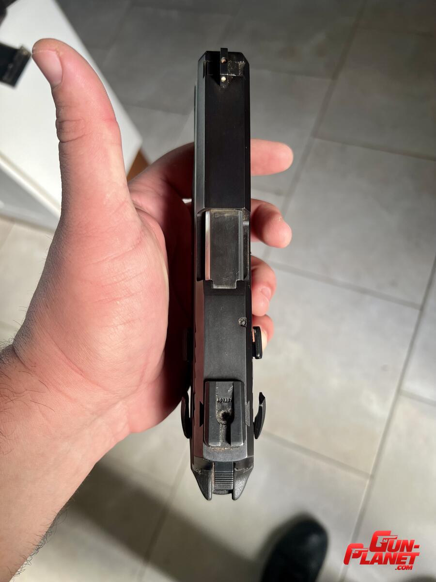 Taurus Pt809 