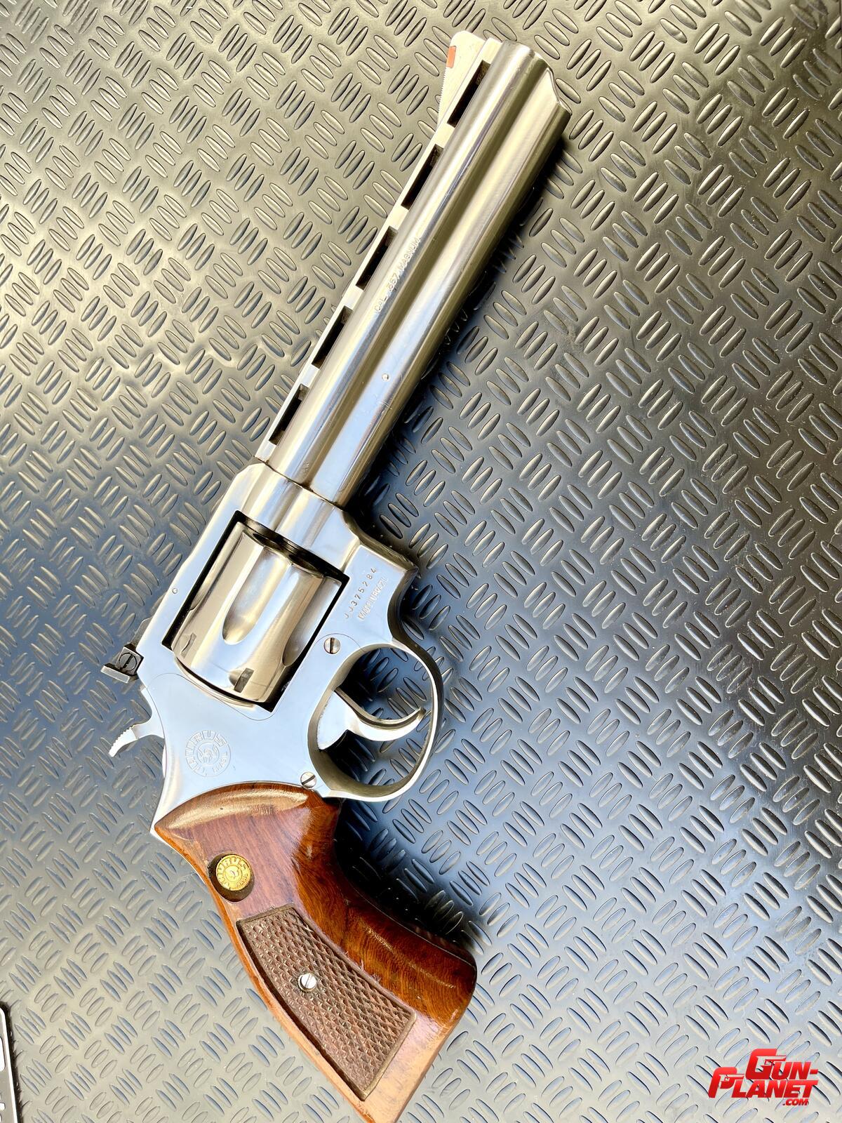 Taurus 689 cal 357 magnum