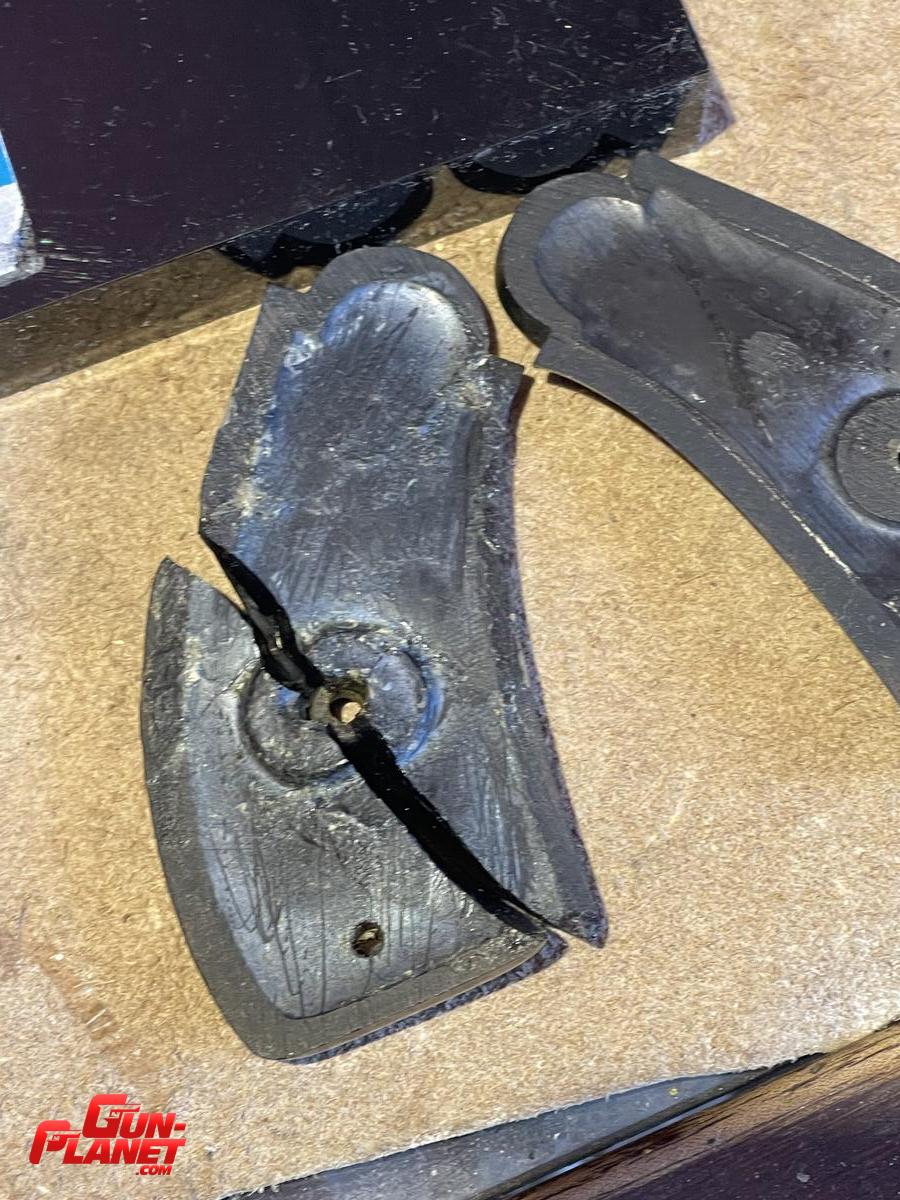  Cachas de baquelita para S&W 38 corto