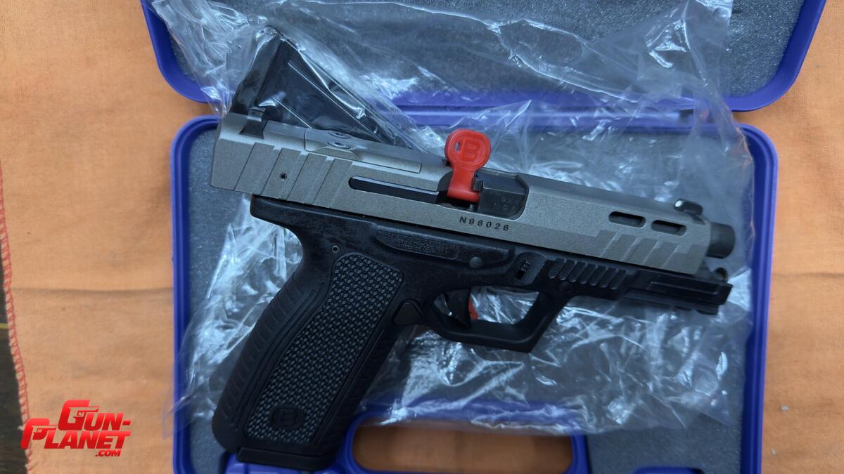 Bersa BP 9 Full Size Optic Ready Cal: 9mm