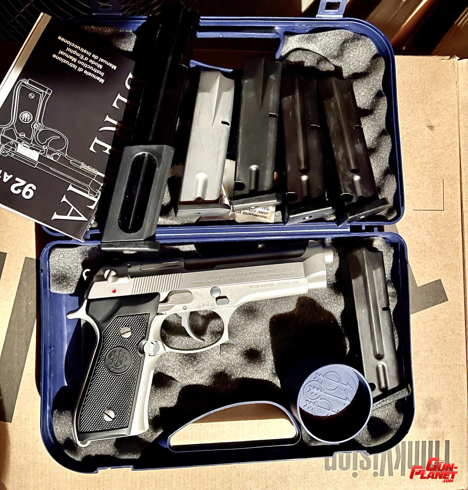Beretta 92 FS cal 9mm SIN USO