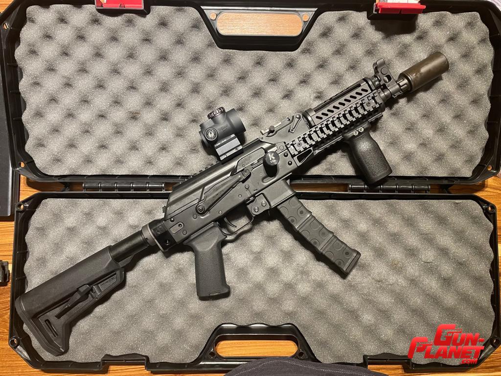  Kalashnikov KP-9 Bien customizada cal 9mm