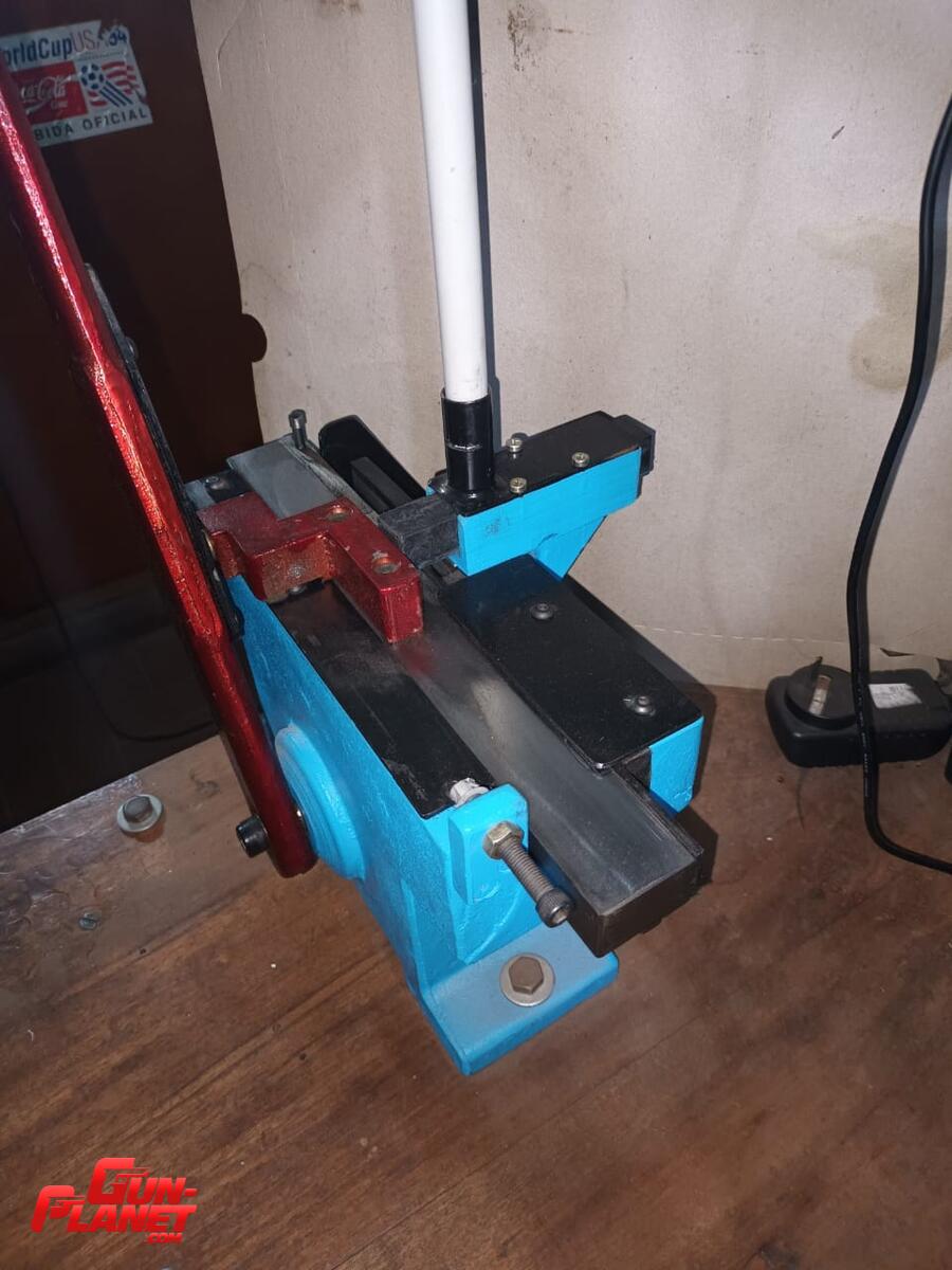  Rectificadora Manual tipo Case Pro 1000