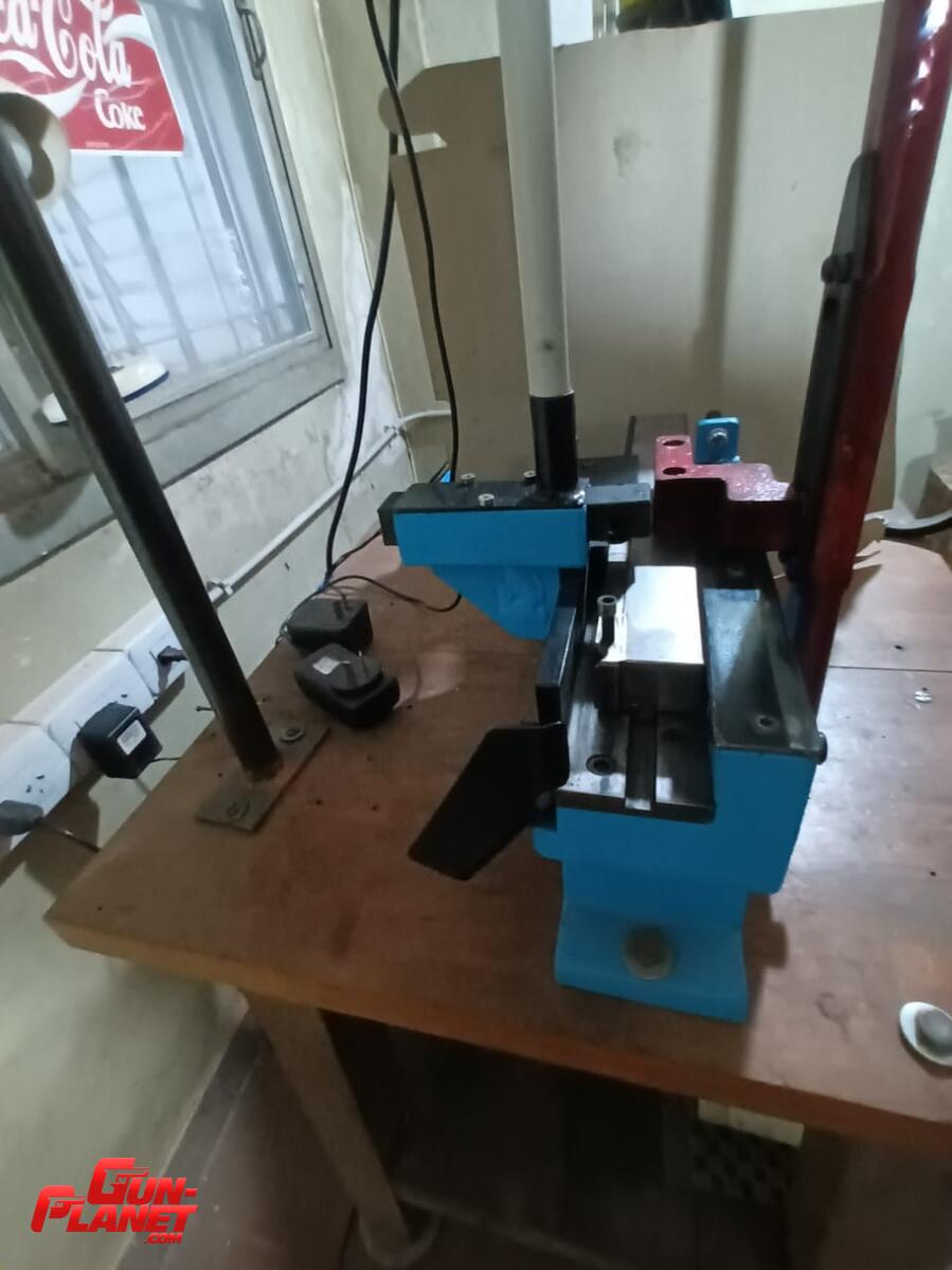  Rectificadora Manual tipo Case Pro 1000