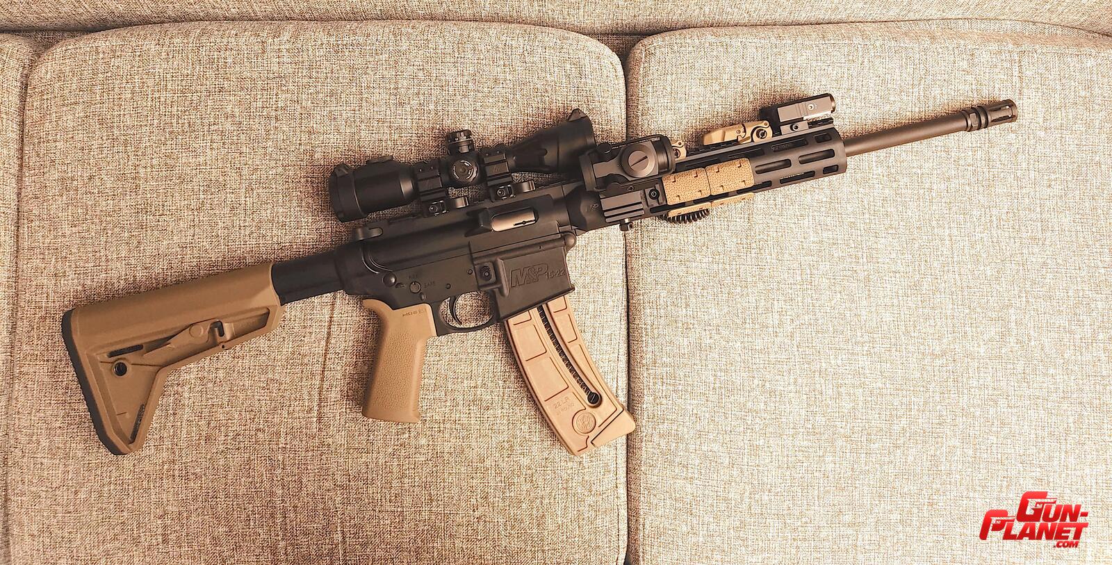 Smith & Wesson MP15-22 Magpul a estrenar con accesorios