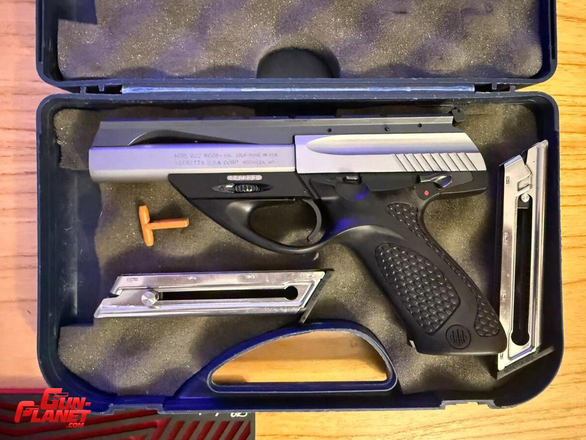 Beretta Neos 22  LR