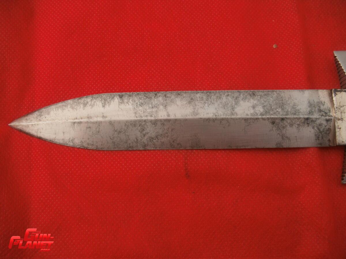  Cuchillo de paracaidista