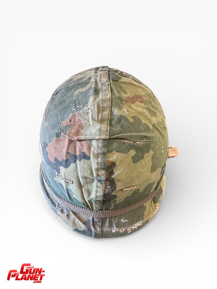  CASCO M1  ORIGINAL USA ,EPOCA VIETNAM ,FUNDA CAMO  MITCHELL,BANDA ELASTICA ORIGINAL ,1967
