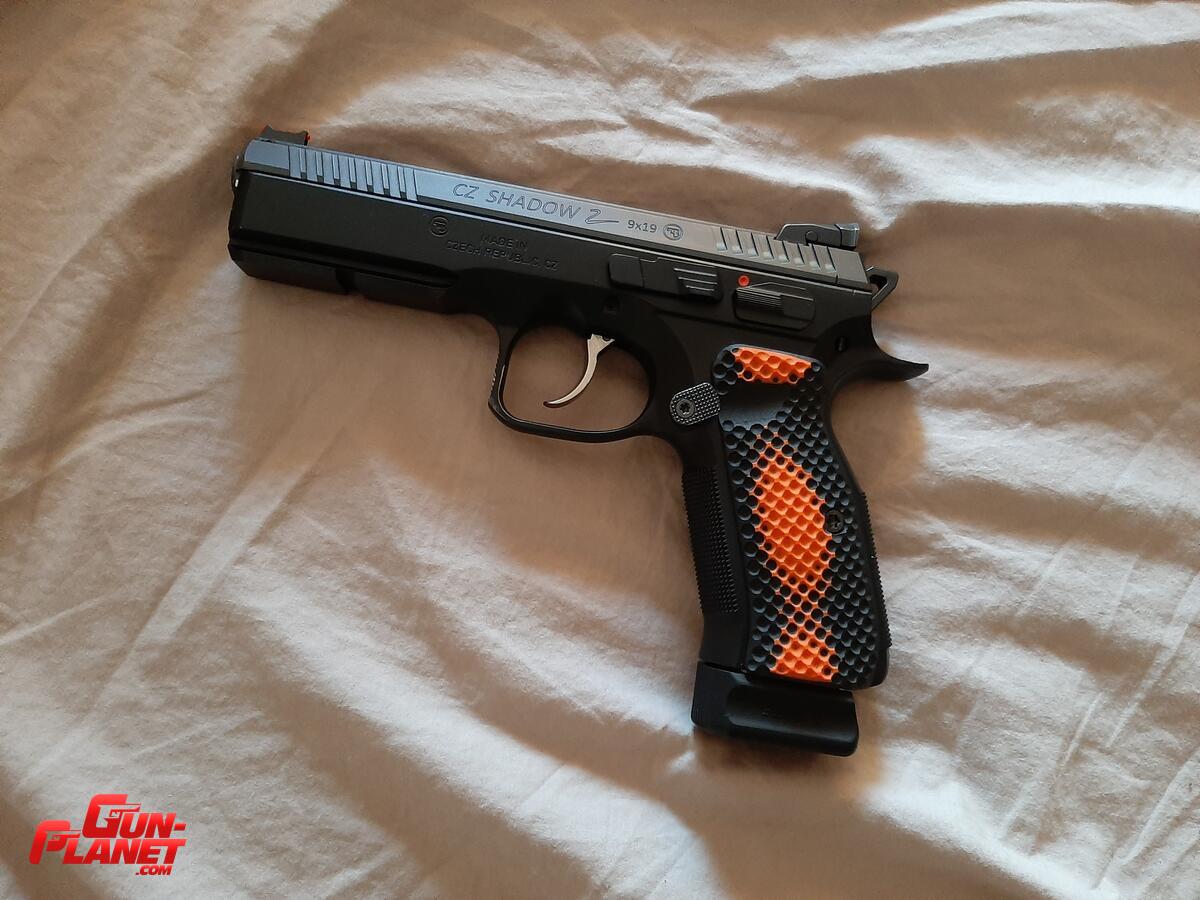 Lok Grips CZ 75 Palm Swell with Accent Color