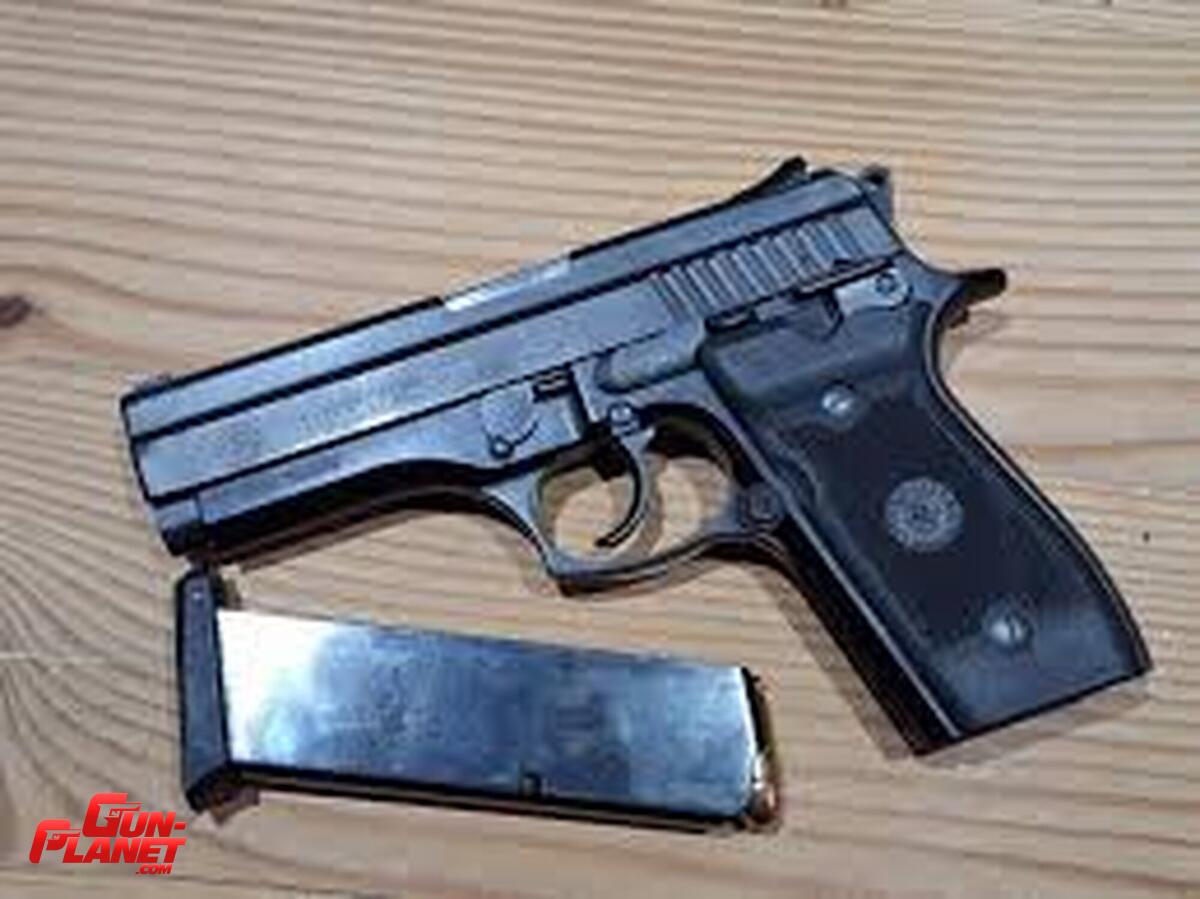 Taurus Cargador de PT 945 