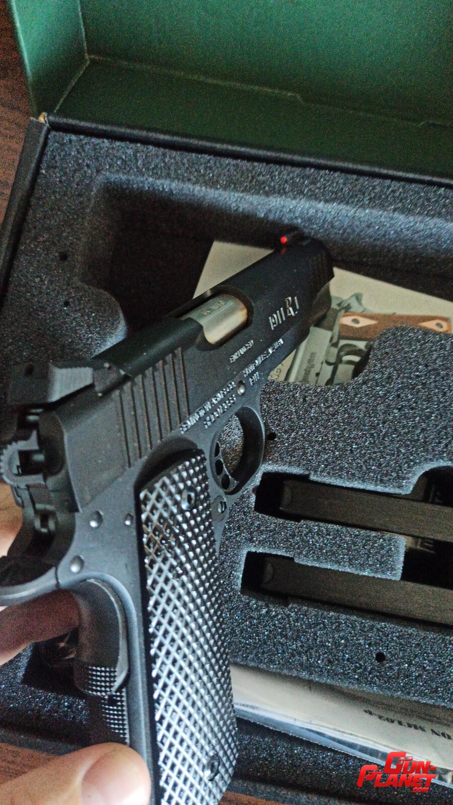Remington R1 1911 calibre .45 ACP