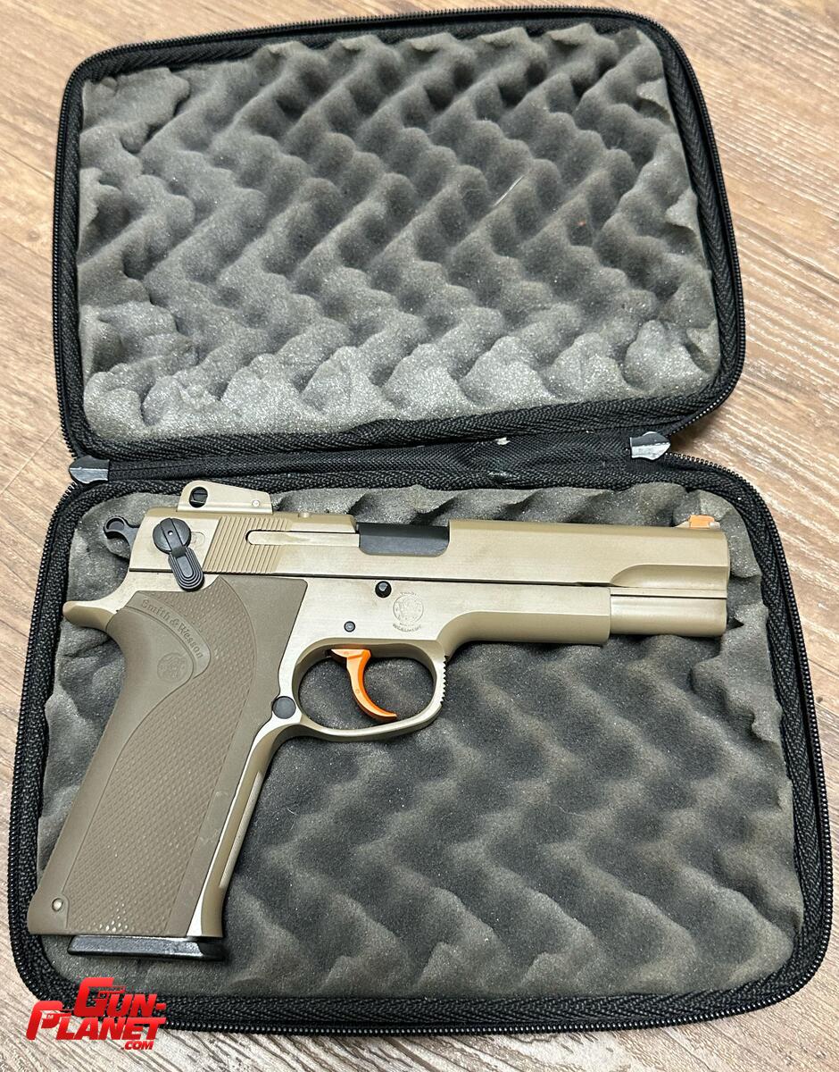 Smith & Wesson 4506 45 ACP