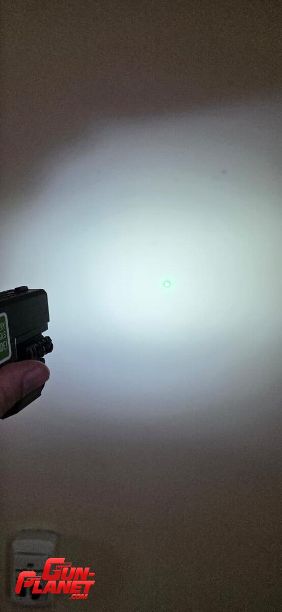  Viridian C5L Linterna y Laser Verde para armas cortas