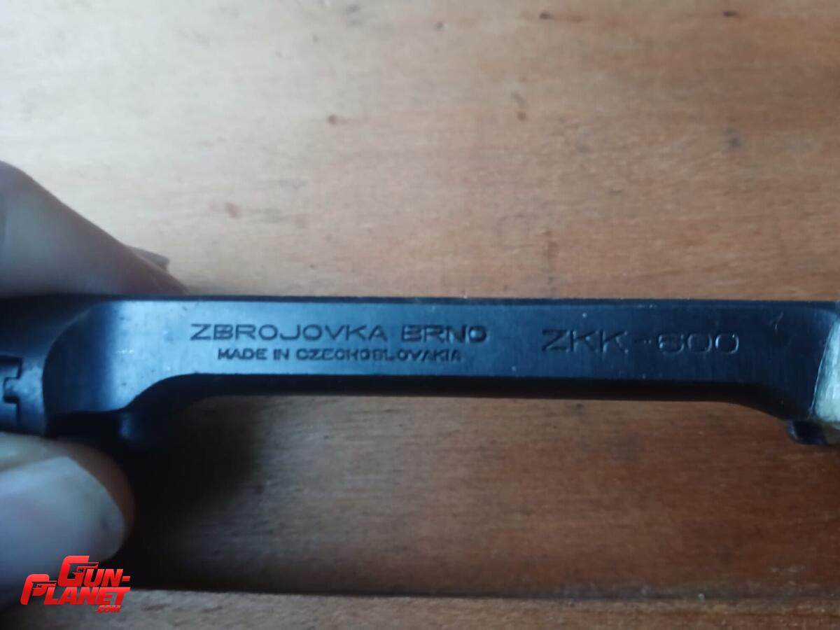 Brno Bases para zkk 600 y 601